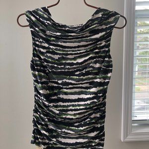 Sleeveless Mixed Color Blouse